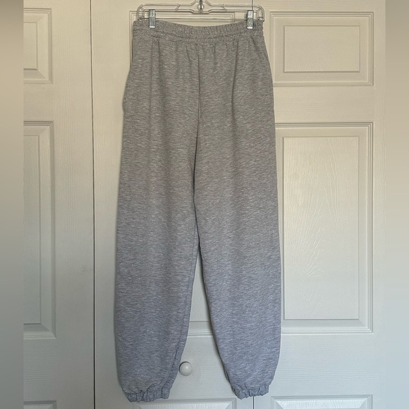 ASOS Pants - ASOS Heather Gray Sweatpants - Size 4 - Lounge Pants - EUC